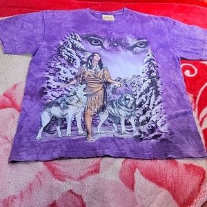 Vintage 2003 Native American wolf "The Mountain" t-shirt. Size Large.